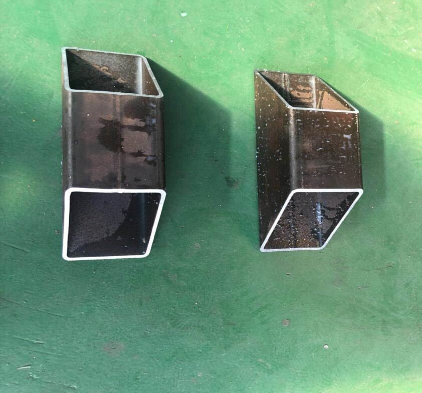 Automatic servo corner pipe cutting machine MR-425CNC