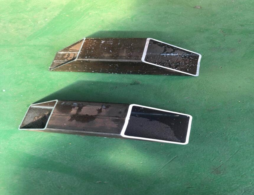 Automatic servo corner pipe cutting machine MR-425CNC