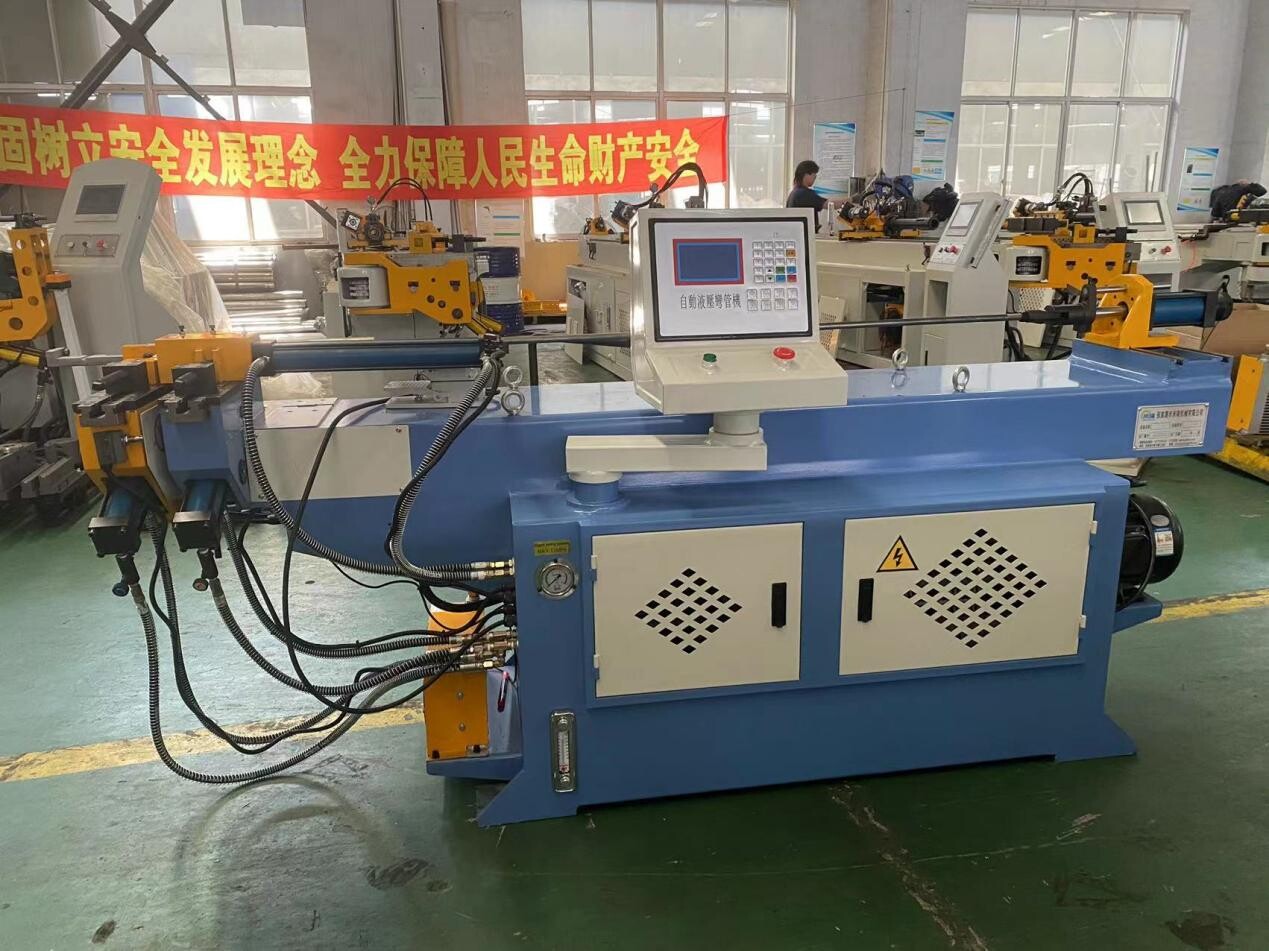 Single head hydraulic pipe bender DW50NC