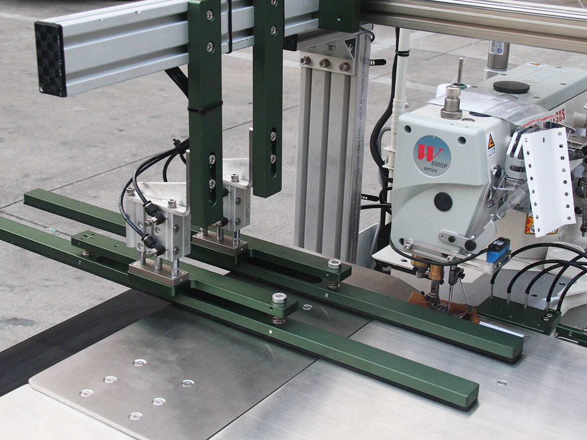 MS-25 AUTOMATIC OPEN SINGLE PIECE BOTTOM/SLEEVE HEMMER