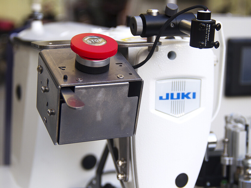 MS-20 POLO AUTO POLO SHIRTS BUTTONING MACHINE