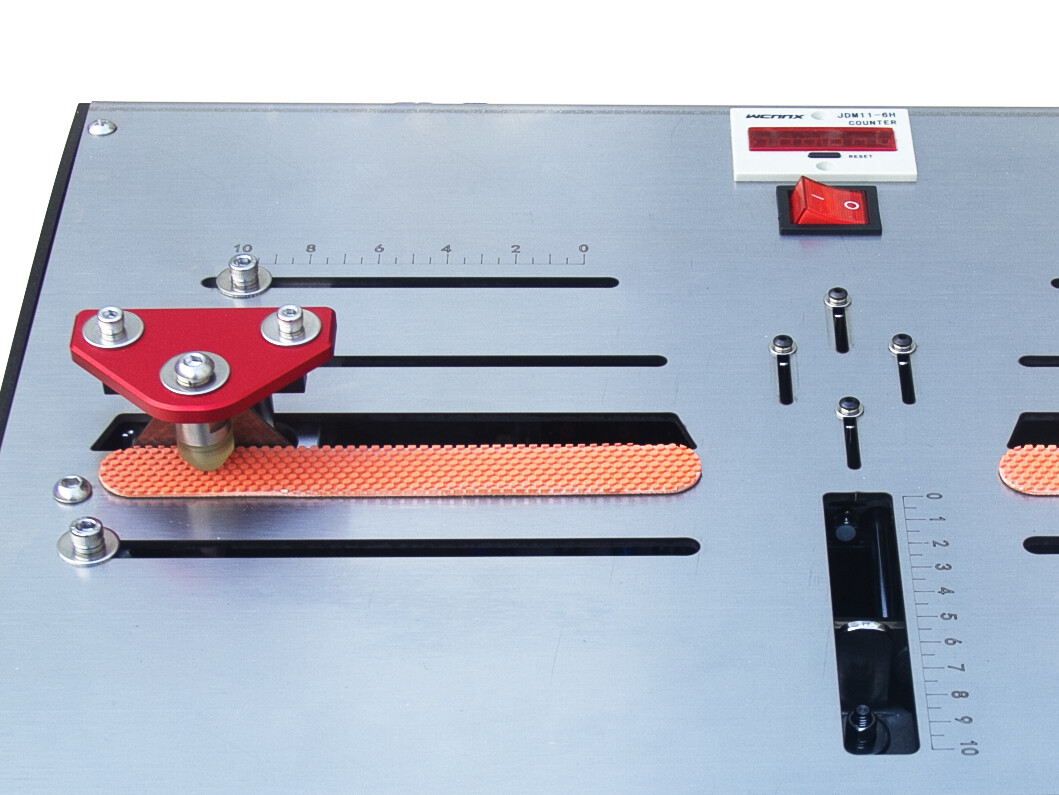 MS-15C PANT CLIP MACHINE ( PRESS TYPE )