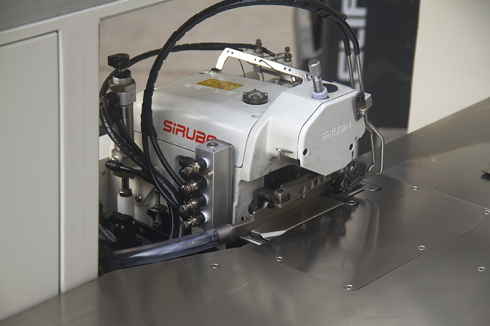 MS-19SD DUAL-HEAD INTELLIGENT TEMPLATE OVERLOCK SEWING MACHINE