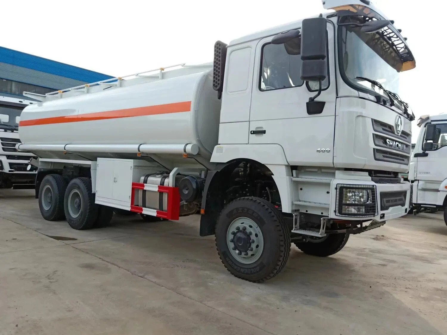 Camion-citerne pétrolier F3000 6x4