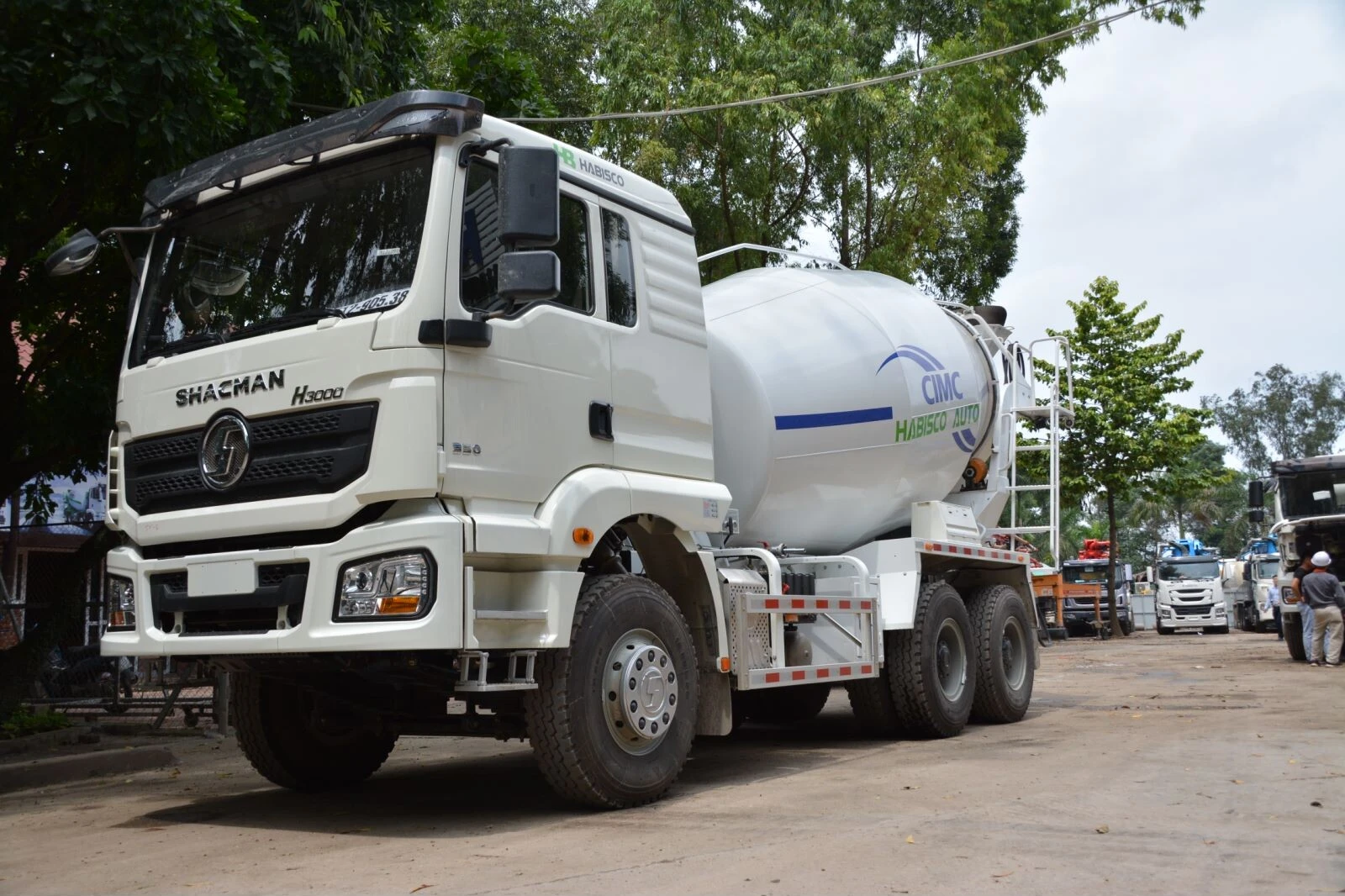 H3000 6X4 camion mélangeur