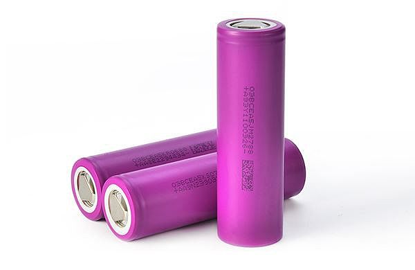 3.7V 4800mAh Lithium-ion cell