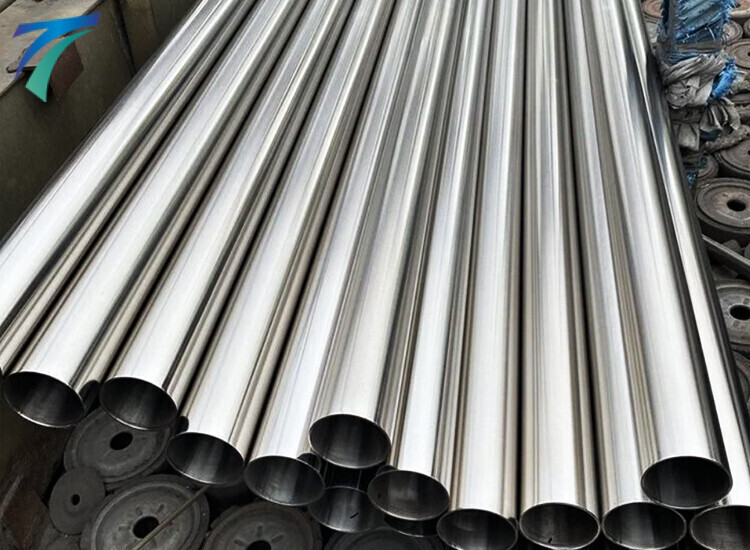 305 Stainless Steel Pipe