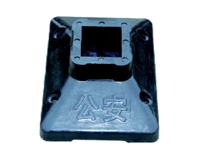 Highway Separation Piers