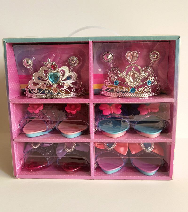 Accessories and toys