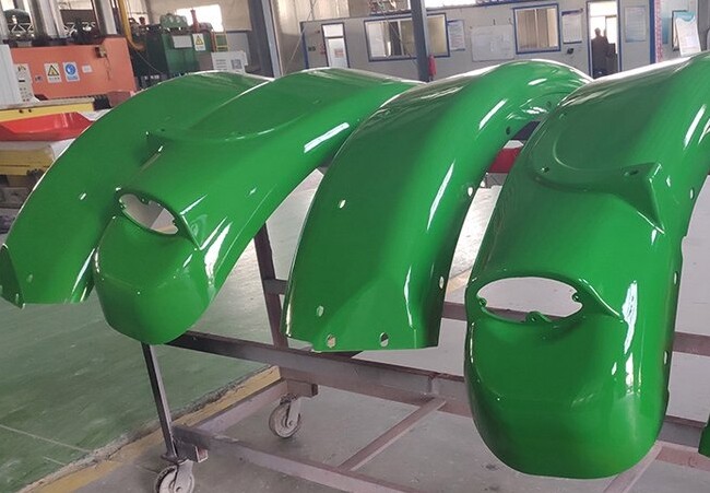 Capot d'auvent en fibre de verre