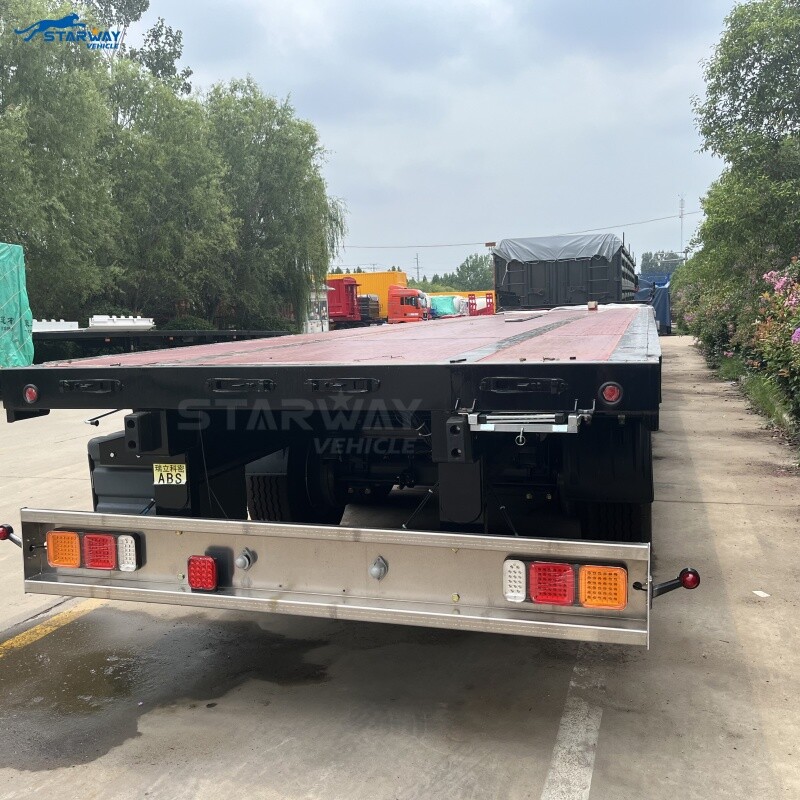 3 Axles Flatbed Semi Trailer with Wood Floor