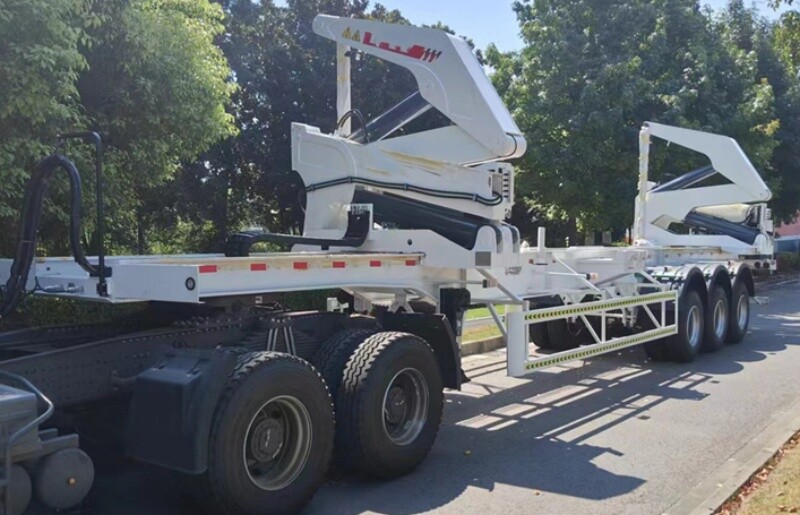 container side loader.jpg