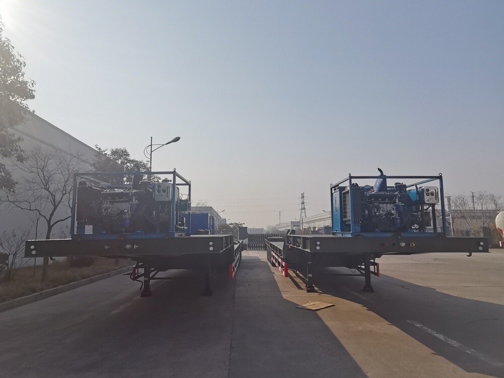 3 Axles 60 ton Low Bed Semi railer with 30 ton winch /capstan 