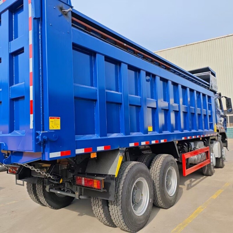 8x4 12 wheels Howo Dump truck  for sale 