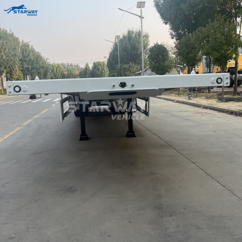 Tri-axle Flatbed Trailer 