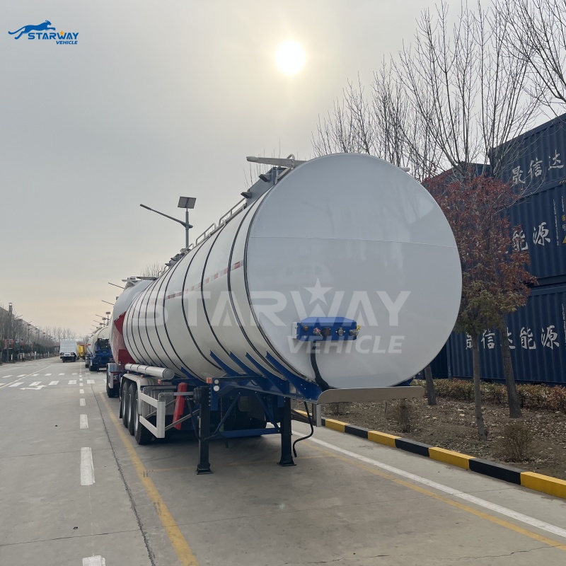 Tri-axle 40,000liters Fuel Tanker
