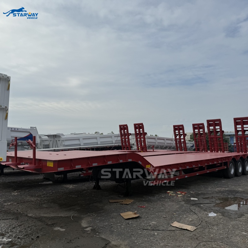 3 Axles Lowbed Truck