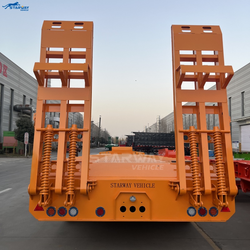 3-axle 60Ton Lowbed Trailer On Saale