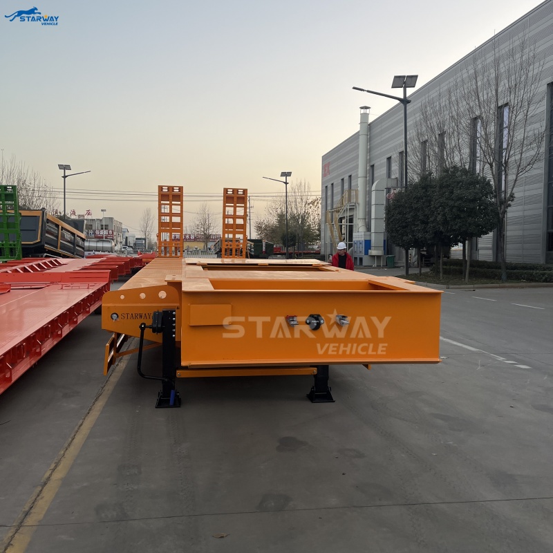3-axle 60Ton Lowbed Trailer On Saale