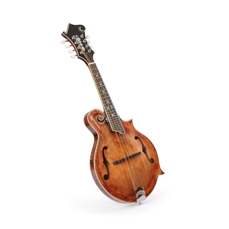 Mandoline avec une belle finition classique style F