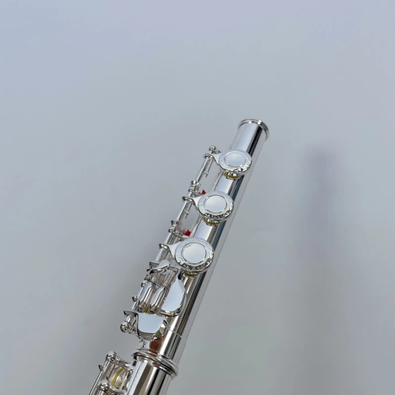 Afanti 17 Open Hole Silver Plated Engraved Flower Cover Flute (Flûte traversière avec couvercle en forme de fleur)