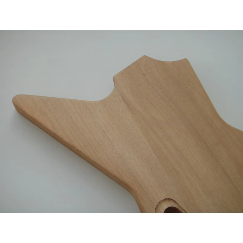 Kit de guitare basse électrique à 5 cordes avec corps en acajou brut Afanti et érable flammé