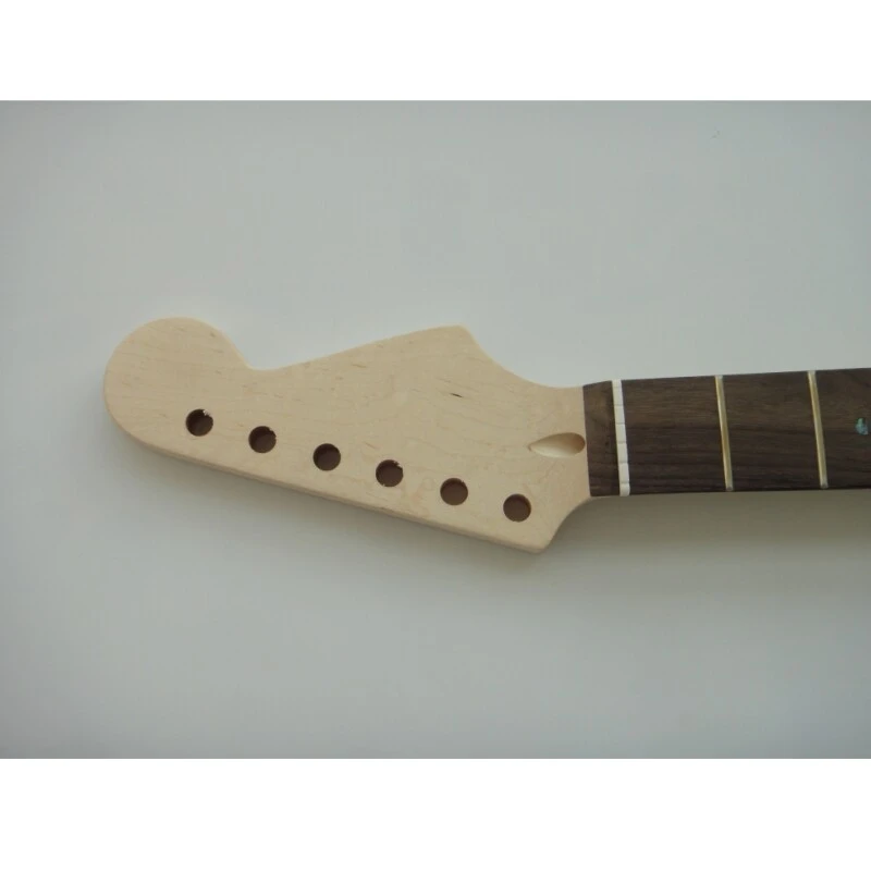 Afanti SSH Tremolo Bridge Quilted Maple Veneer DIY Electric Guitar Kit