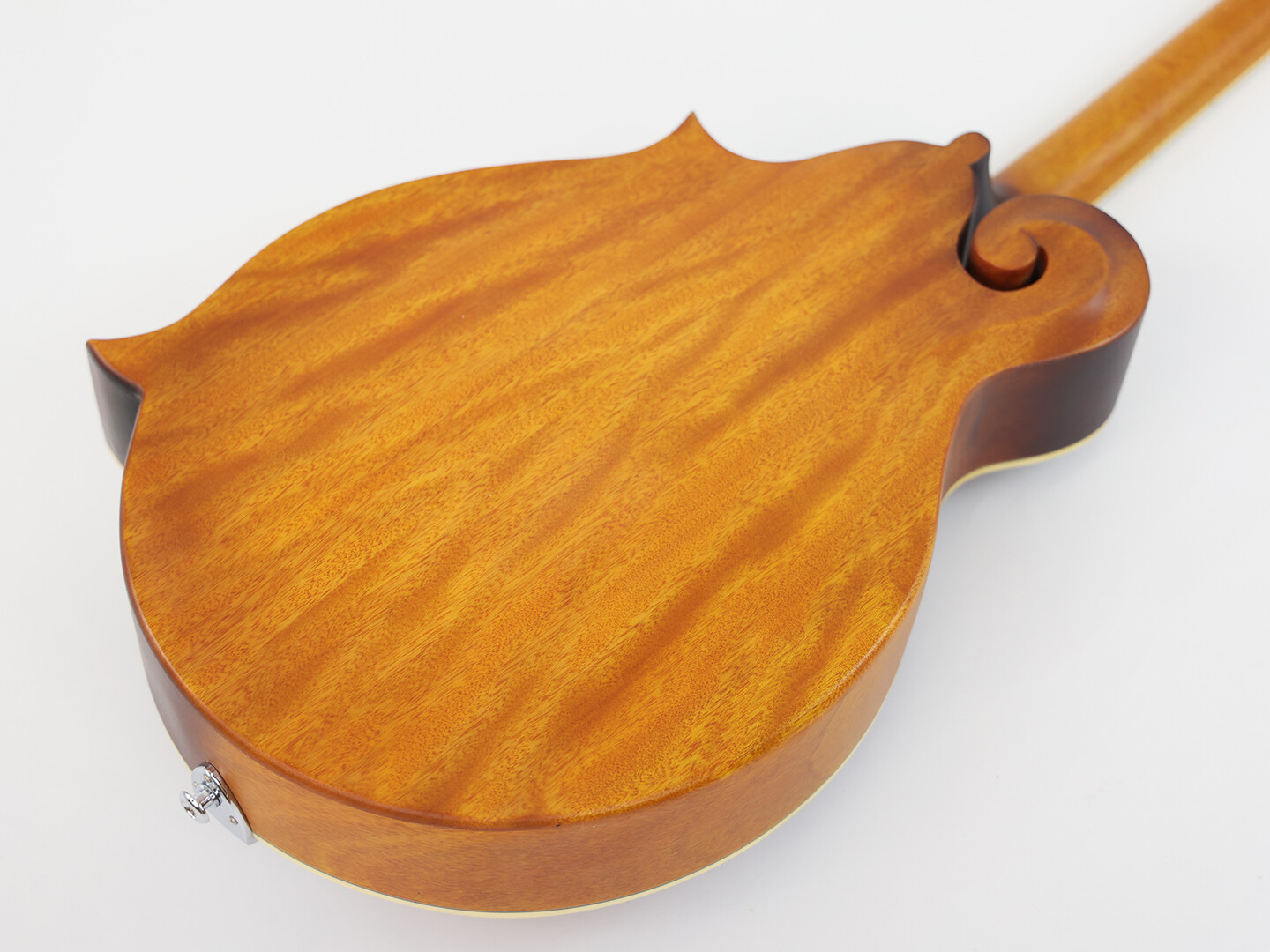 Mandoline Afanti Tabacco Burst Table en épicéa massif Corps en acajou Octave en fa