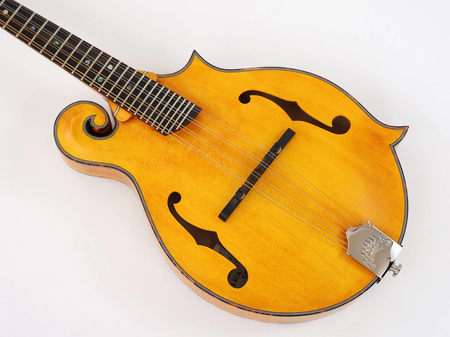 Afanti AA Solid Flamed Maple Dovetail Dingerboard Ebony F Mandolin