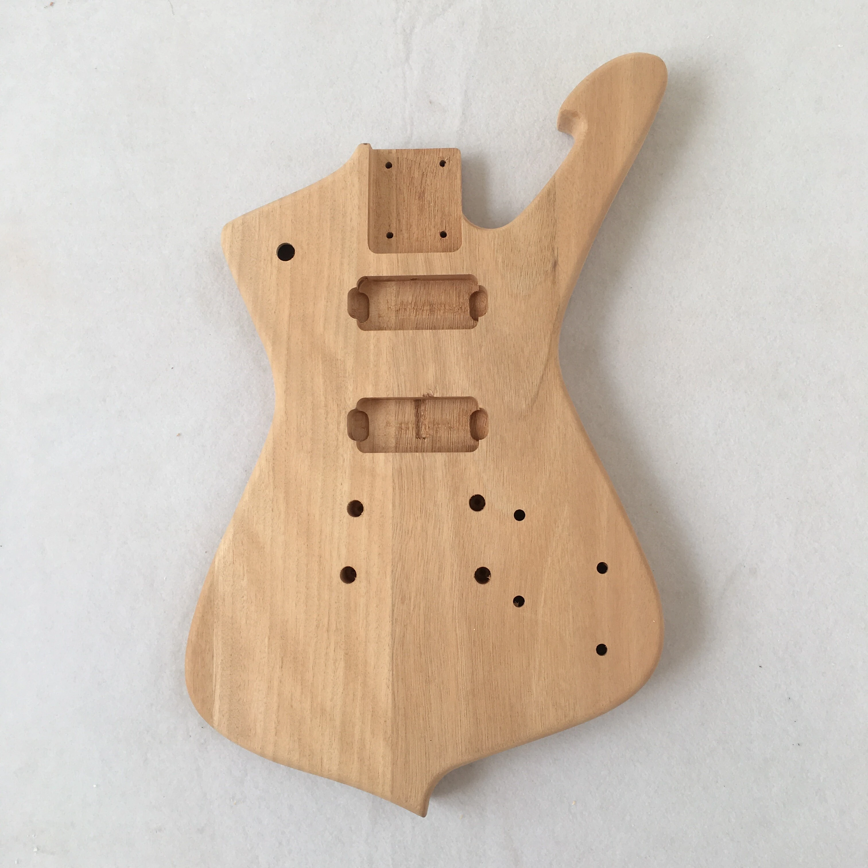 Kit guitare 7 cordes à écrou large sur manche acajou avec touche palissandre DIY