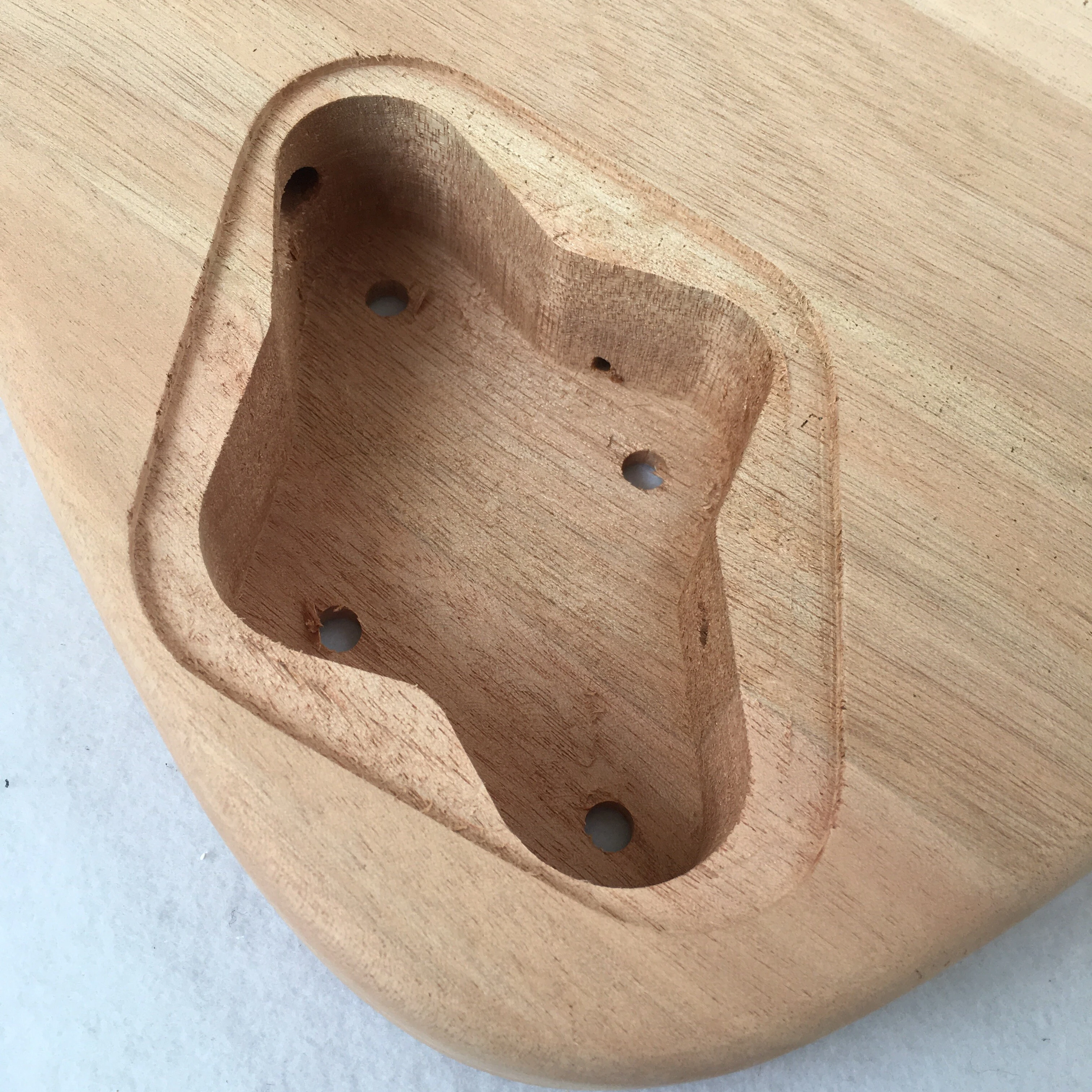 Kit guitare 7 cordes à écrou large sur manche acajou avec touche palissandre DIY