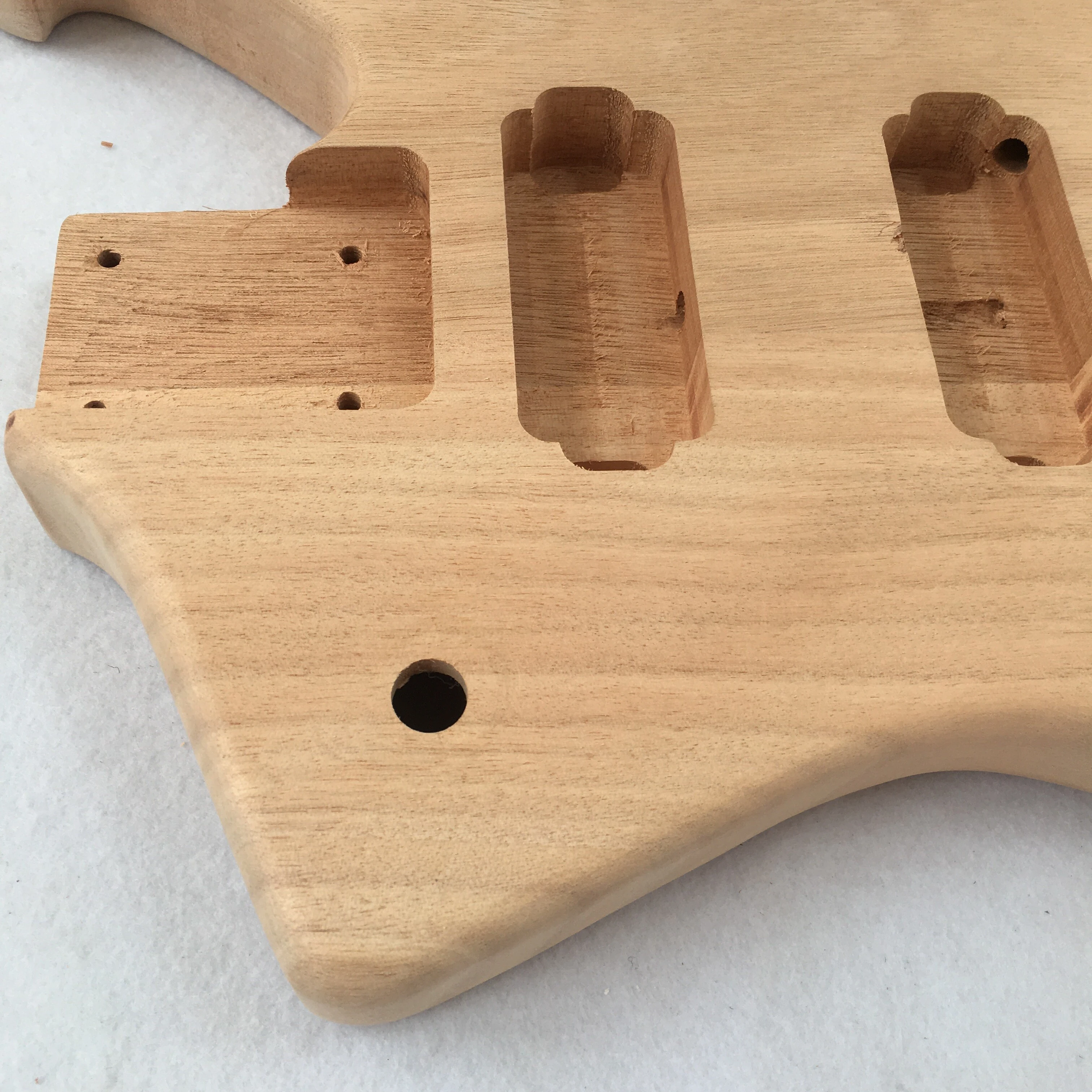 Kit guitare 7 cordes à écrou large sur manche acajou avec touche palissandre DIY