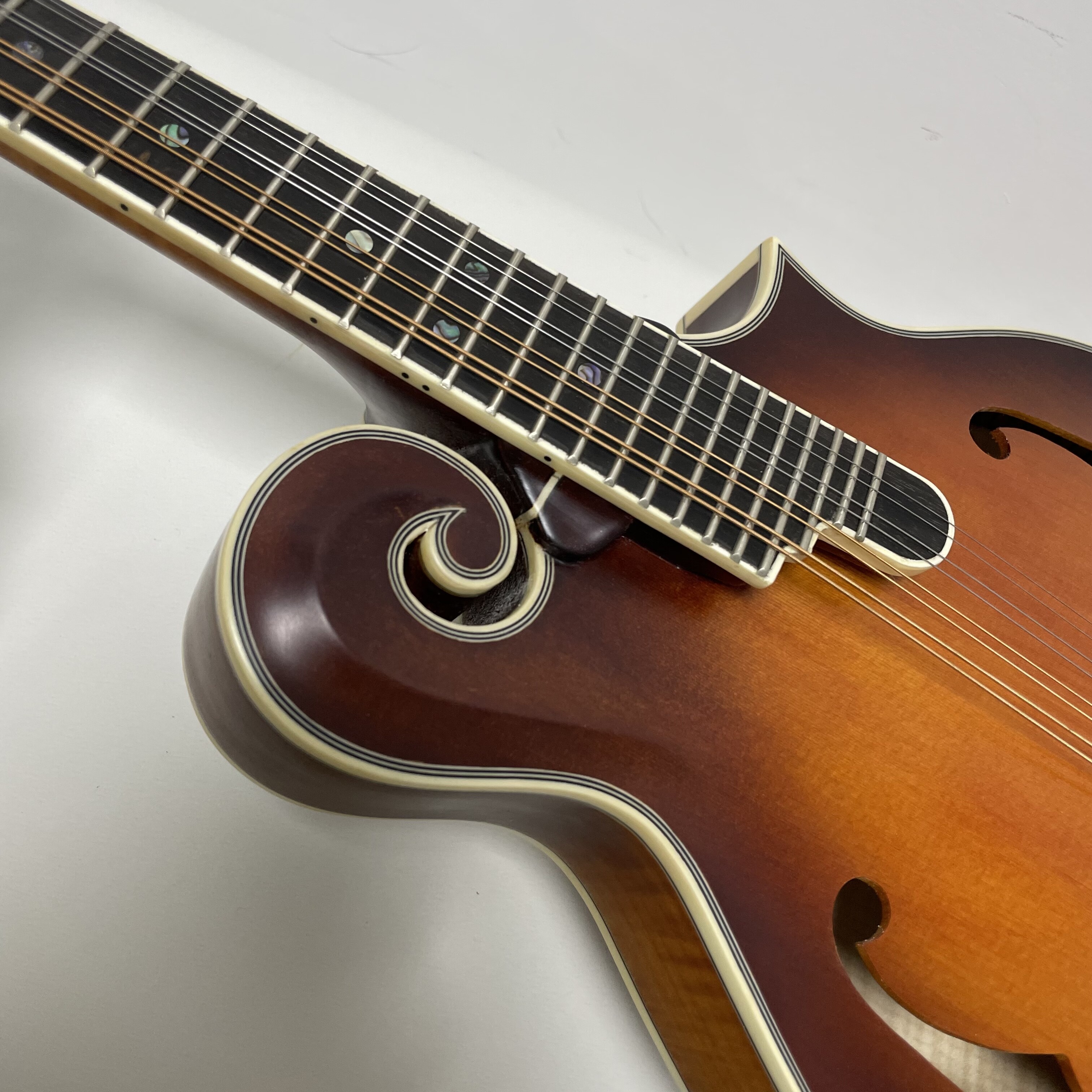 East Luthier Hand Made All Solid 3A Wood Sunburst F Style Mandolin