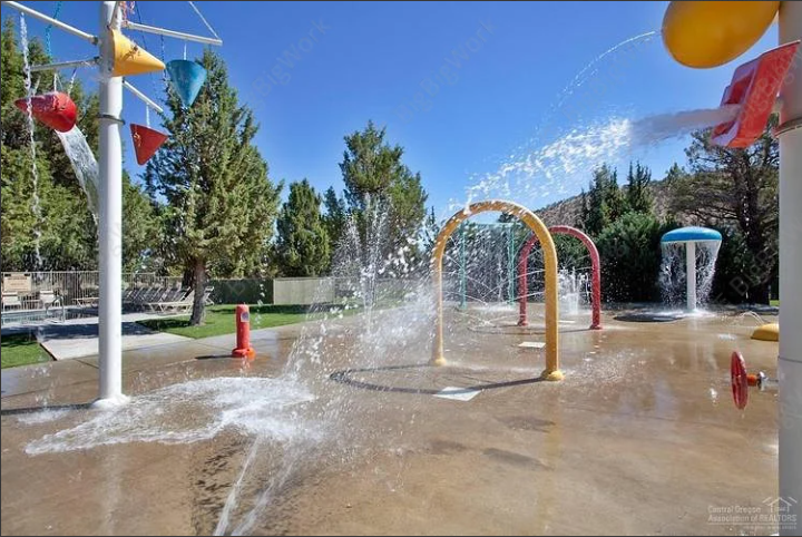 Stainless steel water play