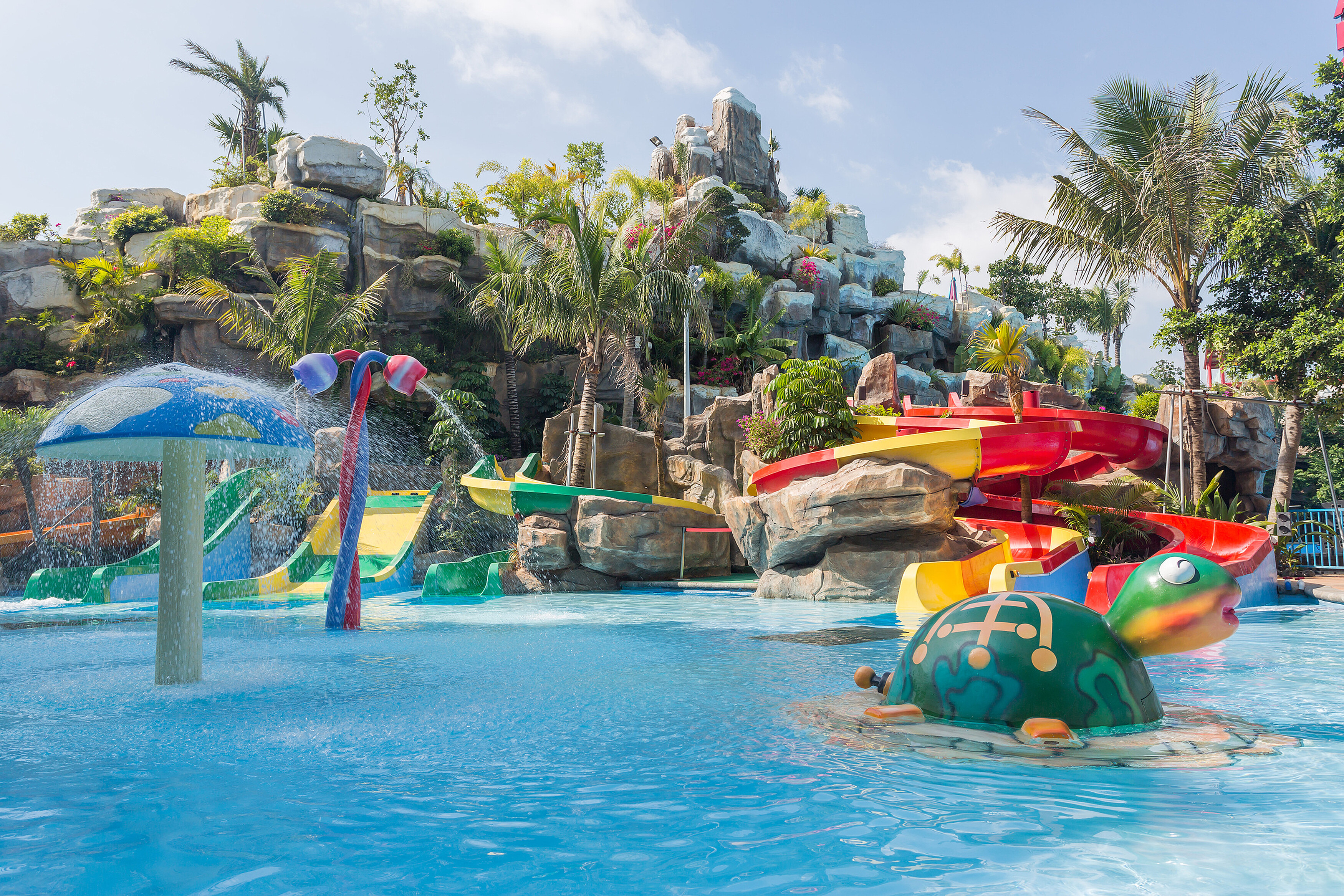 Fiberglass water play