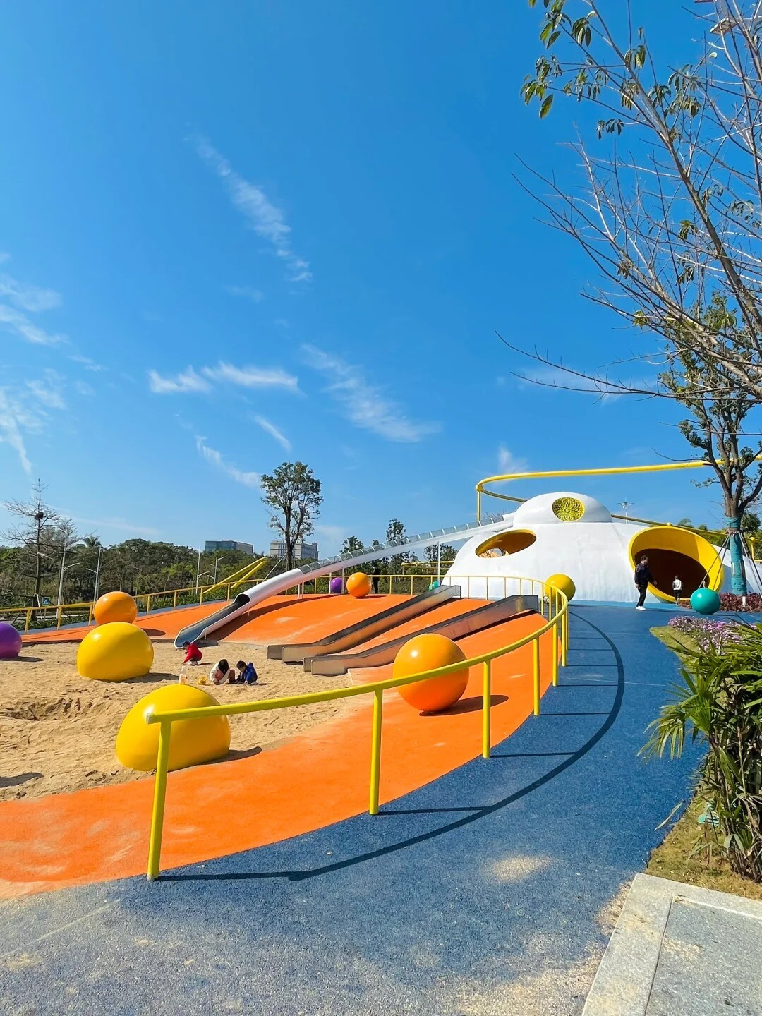 Non standard customized slide