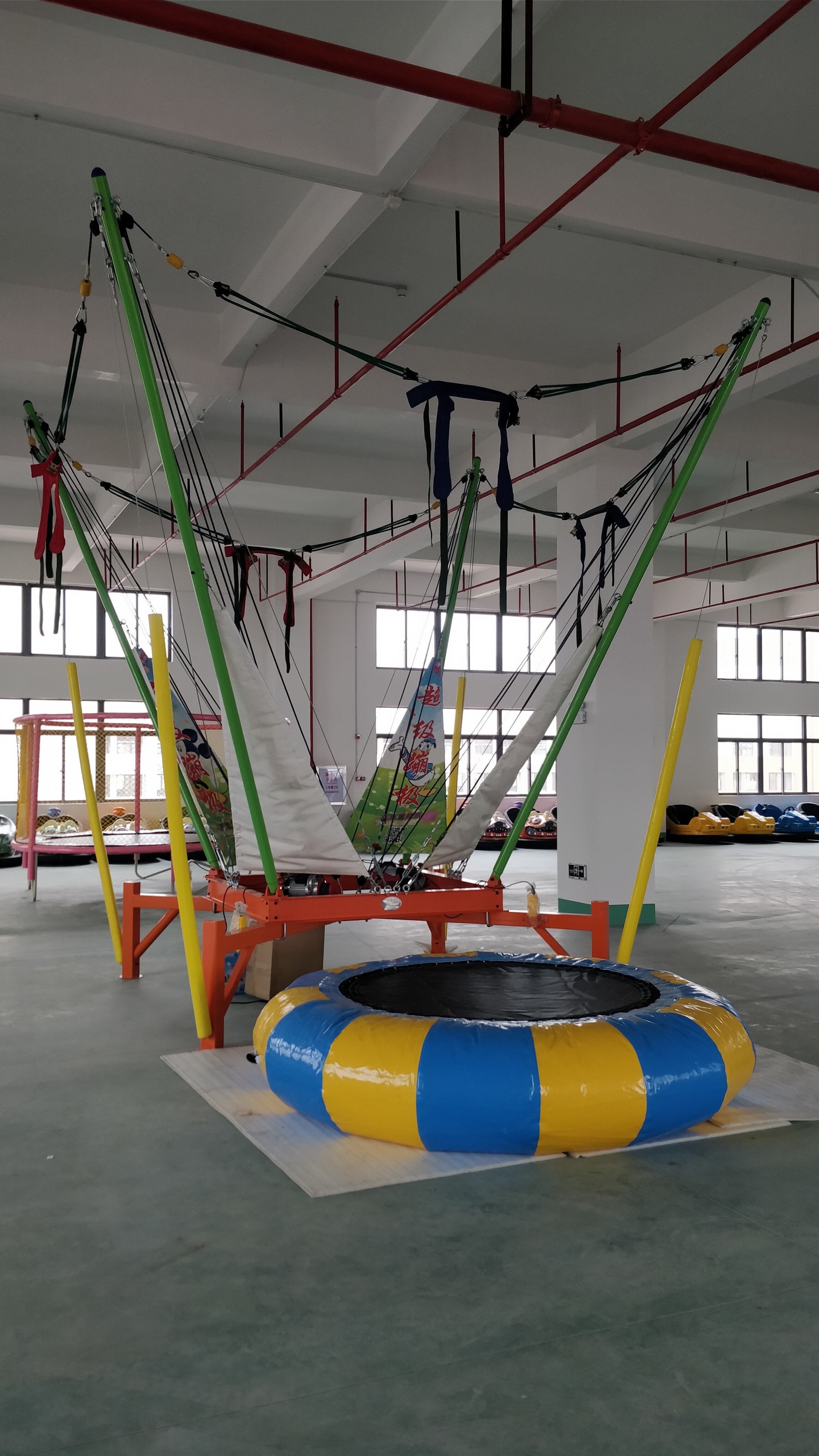 Small bungee jumping