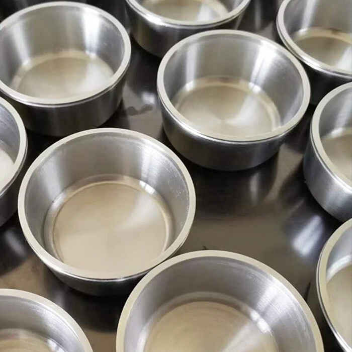 Niobium crucible