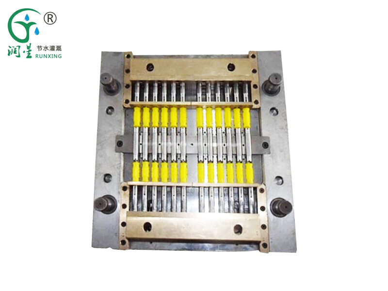 Moule à compte-gouttes cylindrique incrusté