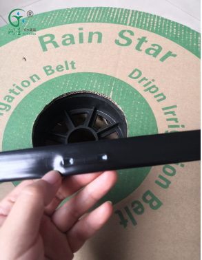 Ruban de micro-pulvérisation ou ruban goutte à goutte : comprendre les différences, les avantages et les bénéfices pour les cultures Ruban de micro-pulvérisation ou ruban goutte à goutte : comprendre les différences, les avantages et les bénéfices pour les cultures