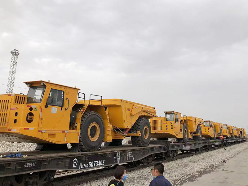 Mine Dump Truck UK-30