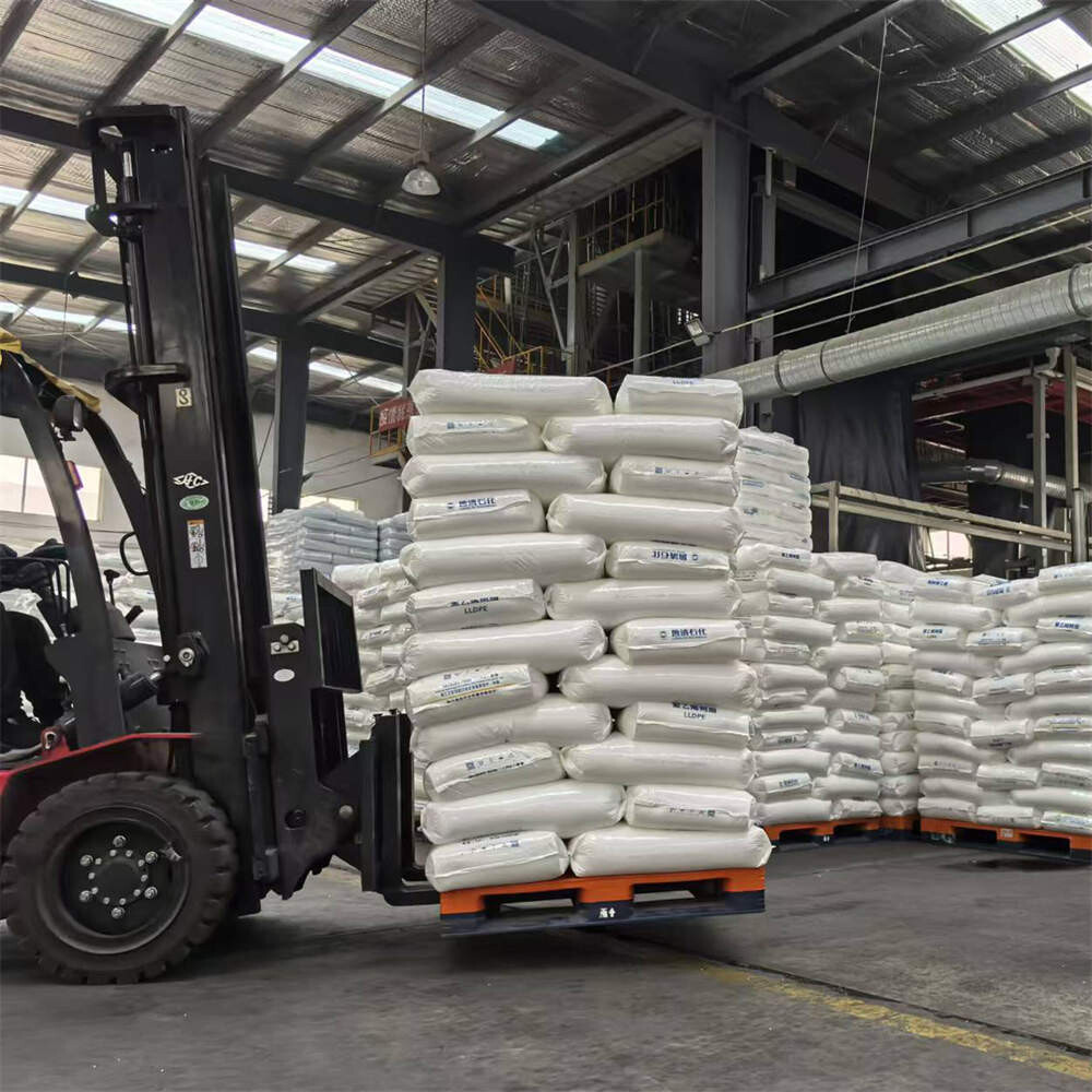 Geomembrana compuesta de fibra corta