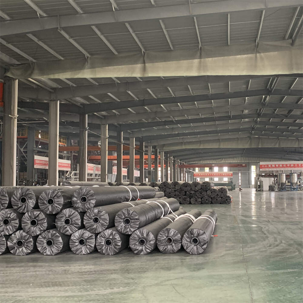 Revestimiento de arcilla geosintética para vertederos