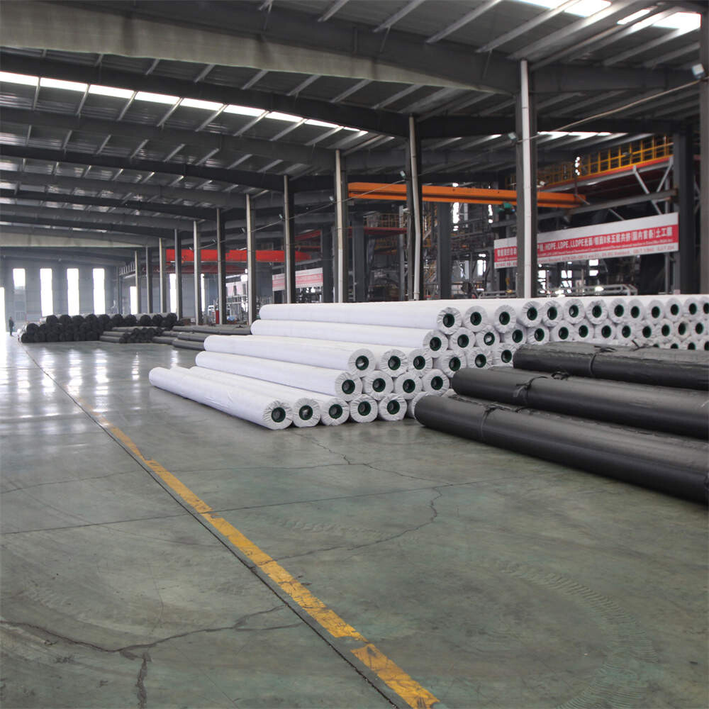 Revestimiento de arcilla geosintética para vertederos