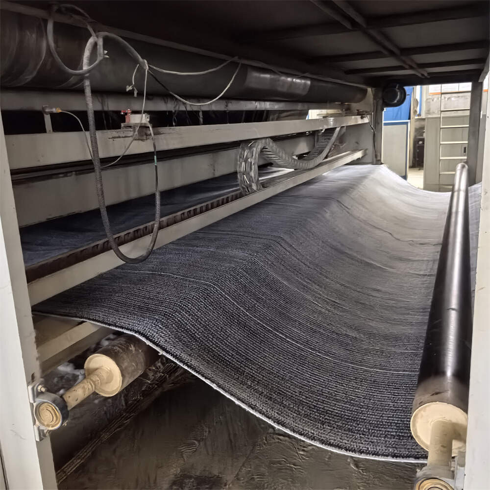 Revestimiento de arcilla geosintética para vertederos