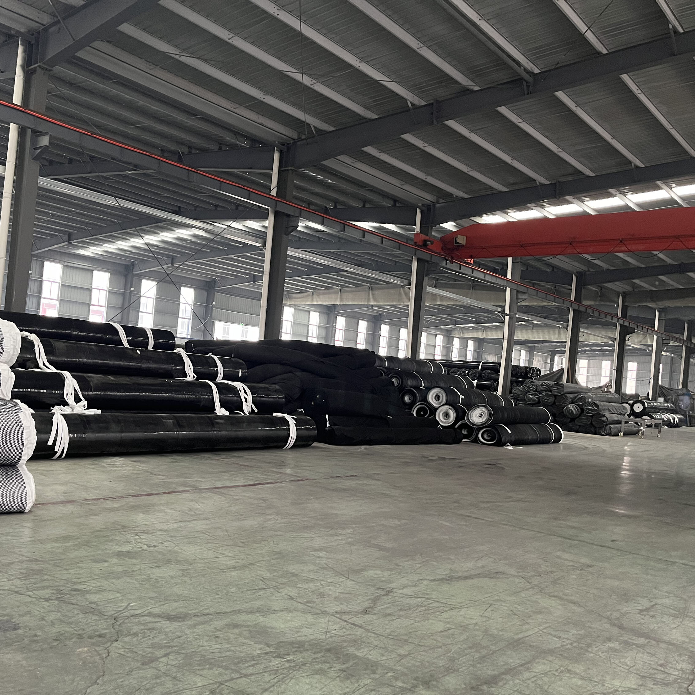 غشاء مركب مانع للتسرب من منحدر القناة