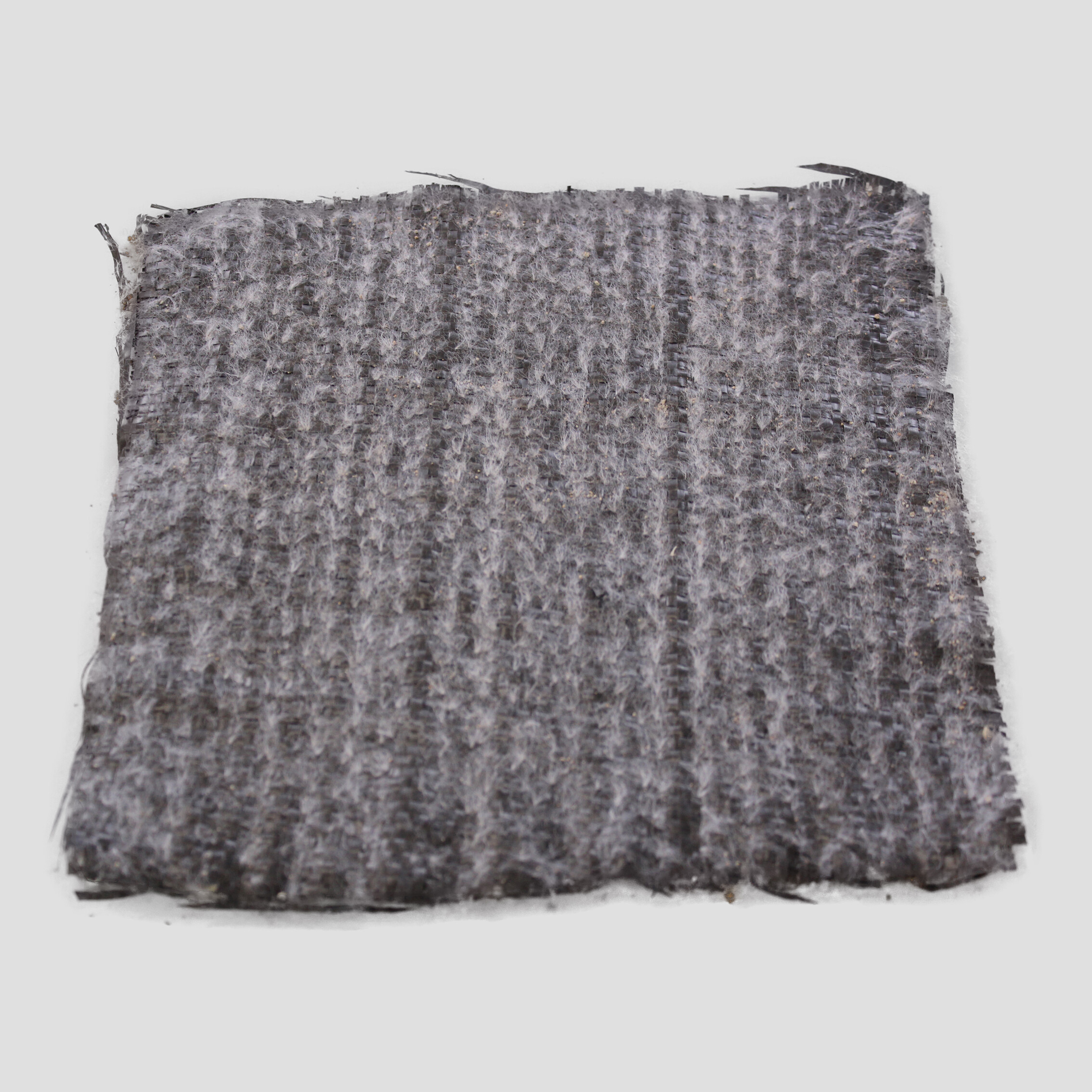 بطانة الطين الجيوسينثالي المركب