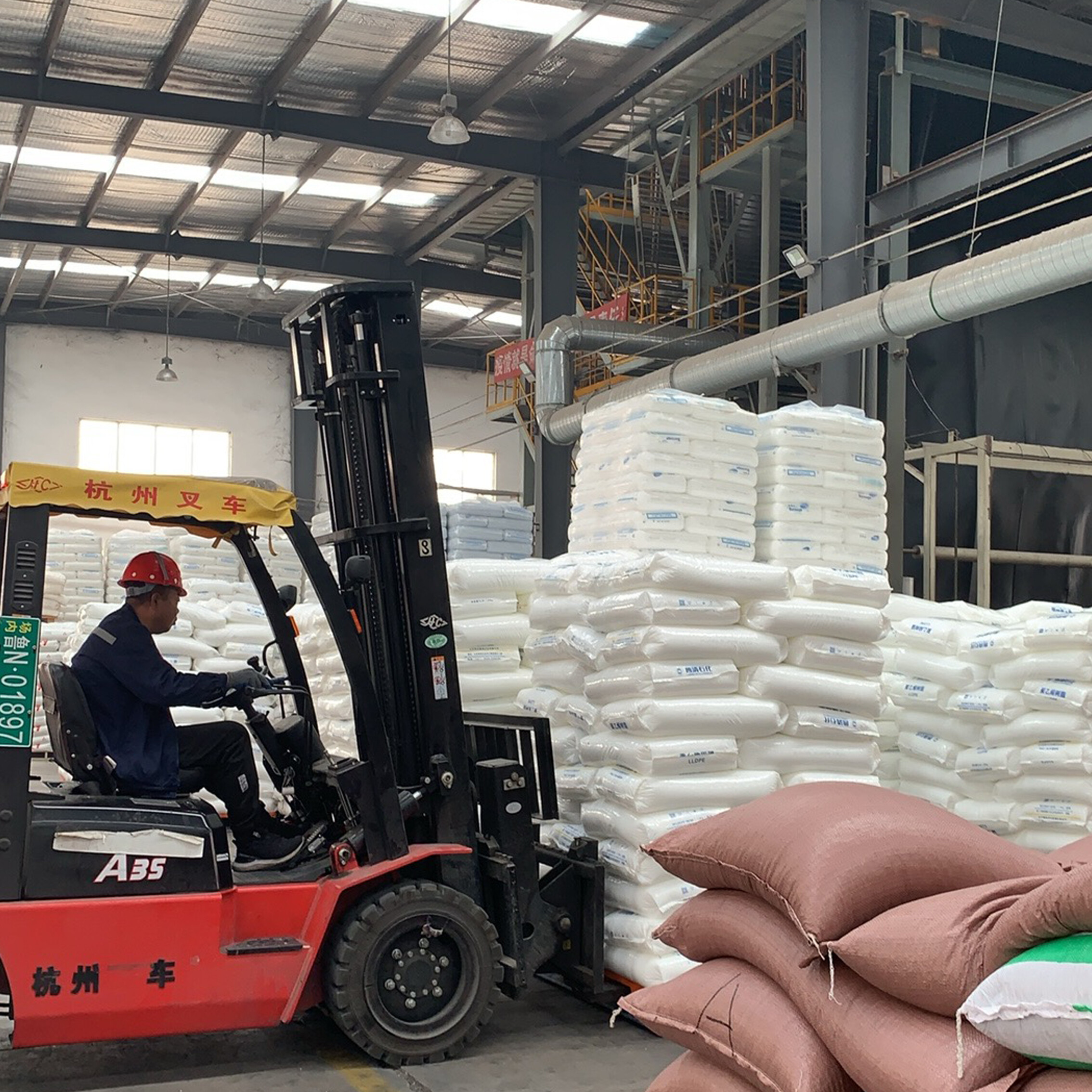 Revestimento de argila geossintética de bentonite