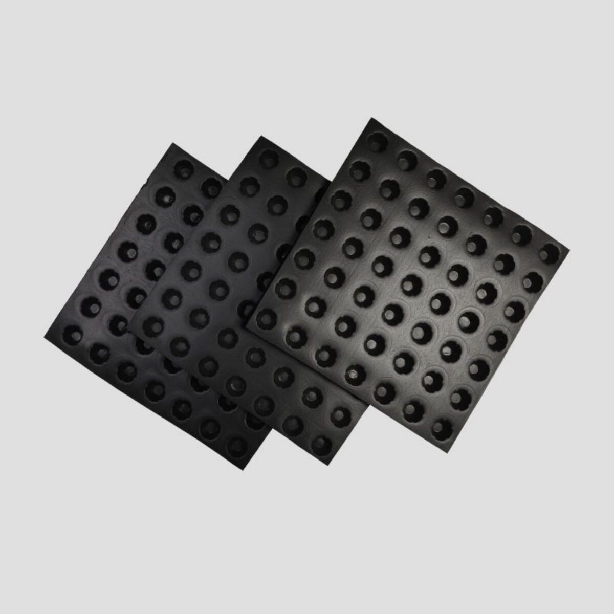 Planche de drainage à fossettes en plastique