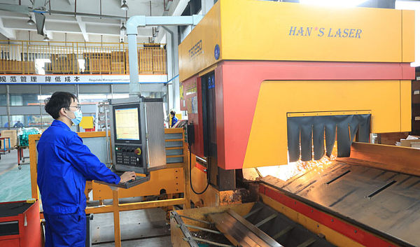 platform screen door laser cutting.jpg